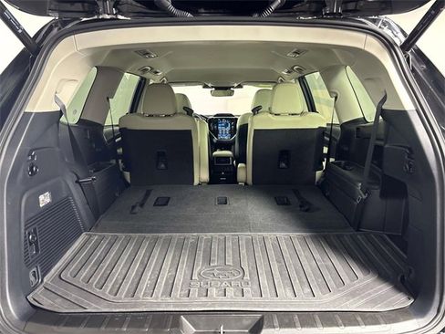 Used 2024 Subaru Ascent Limited image 12