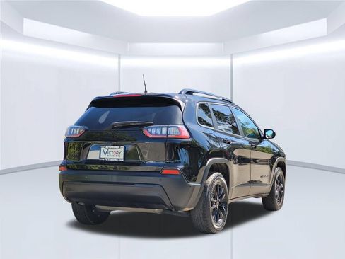 Used 2023 Jeep Cherokee Altitude Lux AWD/4WD image 5