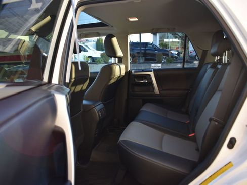 Certified 2019 Toyota 4Runner SR5 Premium image 20