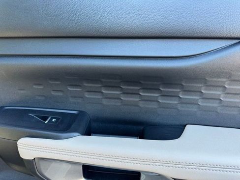 New 2025 Ford Ranger XLT w/ Equipment Group 301A High image 19