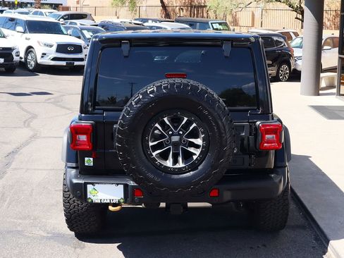 Used 2024 Jeep Wrangler Unlimited Rubicon 392 image 12