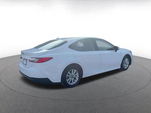 Used 2025 Toyota Camry LE image 15