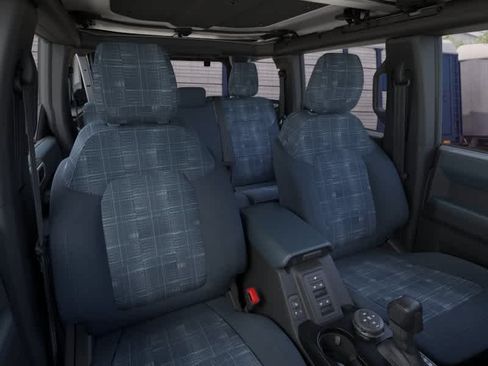 New 2026 Ford Bronco Heritage Edition AWD/4WD image 10