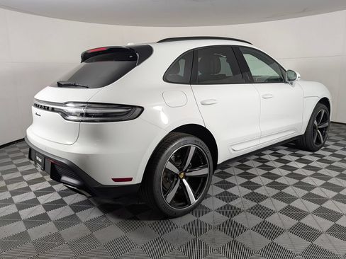 New 2026 Porsche Macan AWD/4WD image 7