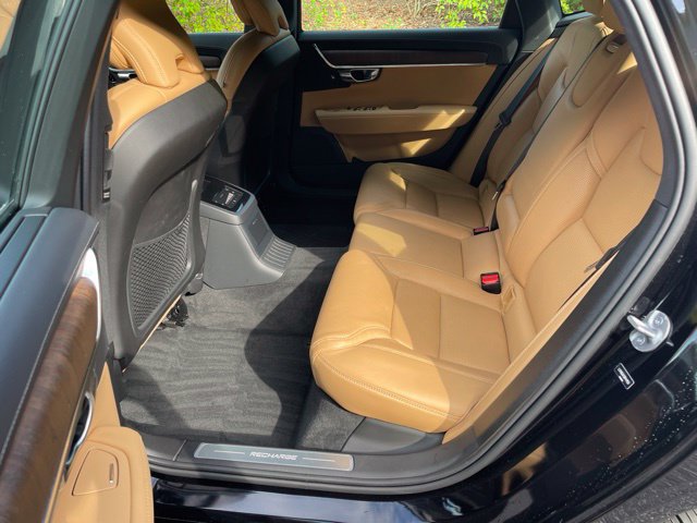 Certified 2024 Volvo S90 T8 Ultimate w/ Lounge Package AWD/4WD image 12