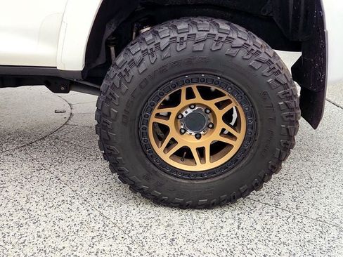 Used 2020 Toyota 4Runner TRD Pro AWD/4WD image 9