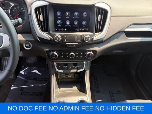 Used 2024 GMC Terrain SLT FWD image 18
