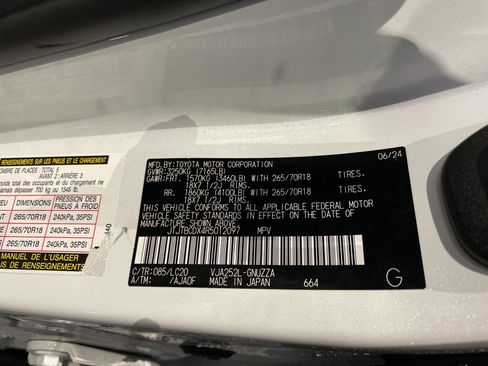 Used 2024 Lexus GX 550 image 42