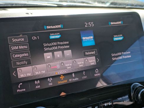 Used 2021 Nissan Armada SV image 22