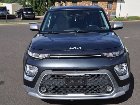 Used 2022 Kia Soul X-Line FWD image 4