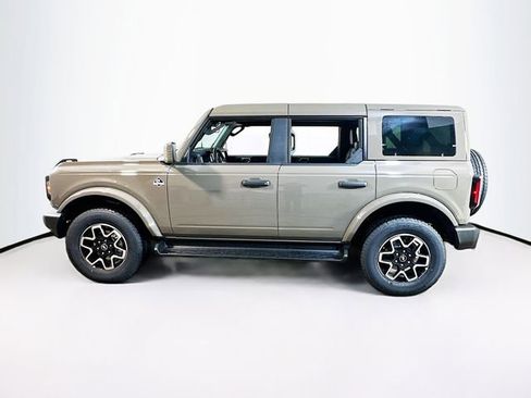 New 2026 Ford Bronco Outer Banks image 3