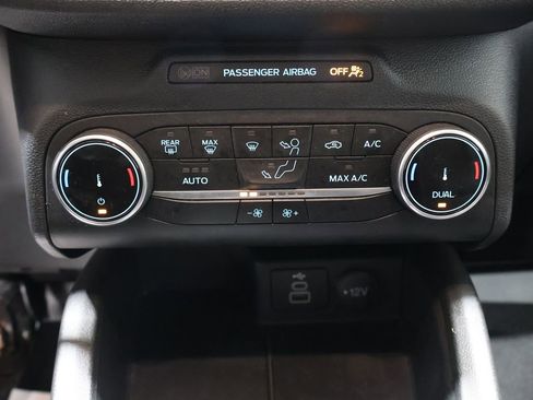 Used 2025 Ford Escape Active image 28