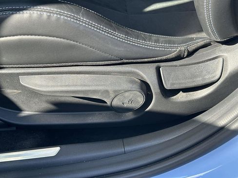 Used 2025 Hyundai Elantra N image 23