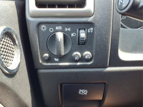 Used 2008 Chevrolet Colorado LT w/ LT Preferred Equipment Group AWD/4WD image 15