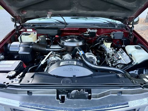 Used 1994 Chevrolet Suburban 4WD image 71