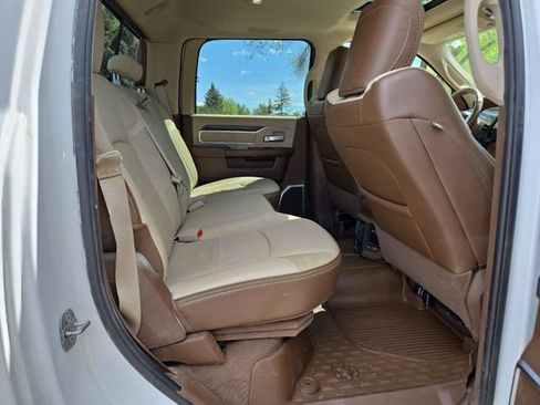 Used 2020 RAM 2500 Laramie AWD/4WD image 35
