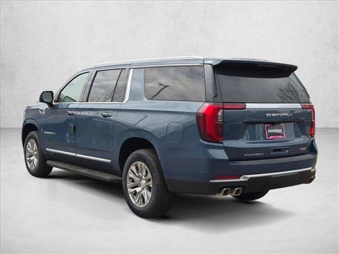 New 2026 GMC Yukon XL Denali w/ Advanced Technology Package AWD/4WD image 8