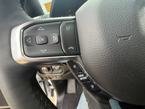 Used 2026 RAM 1500 Laramie AWD/4WD image 16