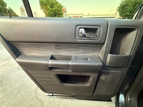 Used 2019 Ford Flex SEL w/ Equipment Group 202A FWD image 22