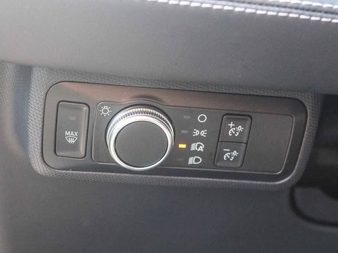 Used 2021 Ford Mustang Mach-E Premium image 28