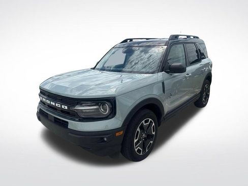 Used 2024 Ford Bronco Sport Outer Banks w/ Tech Package AWD/4WD image 11