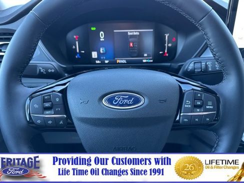 New 2025 Ford Escape SE image 21