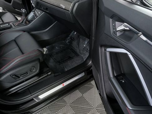 Used 2025 Audi Q3 2.0T Premium Plus w/ Premium Plus Package image 25