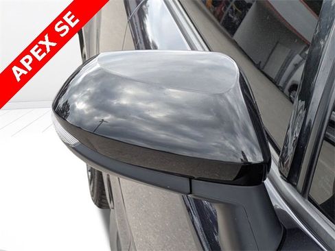 Used 2022 Toyota Corolla SE image 12