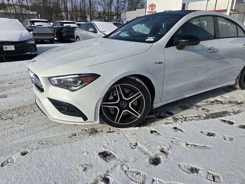Used 2022 Mercedes-Benz CLA 35 AMG 4MATIC image 2