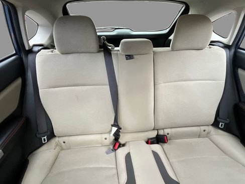 Used 2017 Subaru Crosstrek 2.0i Premium image 13