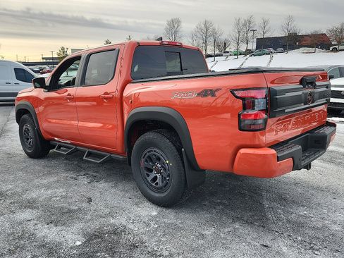 New 2026 Nissan Frontier PRO-4X w/ Pro-4x Convenience Package AWD/4WD image 4
