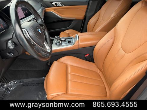 Used 2019 BMW X5 xDrive40i w/ Premium Package 2 AWD/4WD image 10