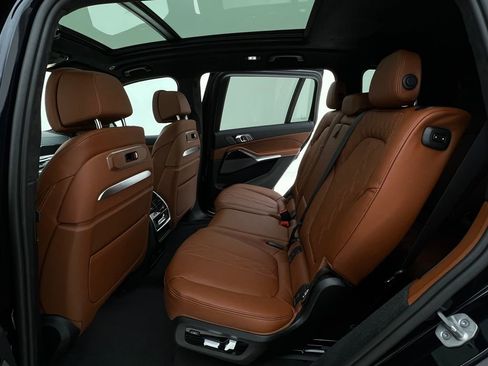 New 2026 BMW X7 xDrive40i w/ M Sport Package image 10