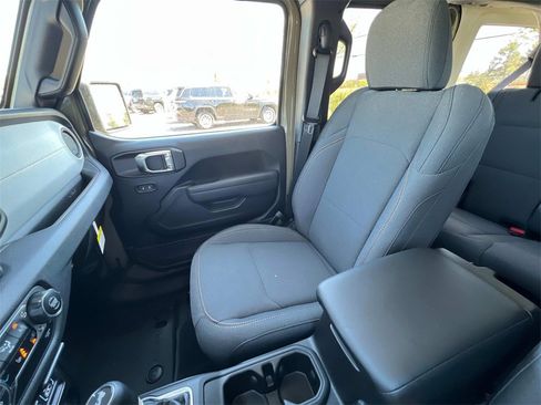 New 2025 Jeep Wrangler Willys image 30