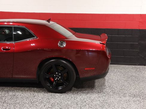 Used 2018 Dodge Challenger SRT w/ Technology Group RWD image 25