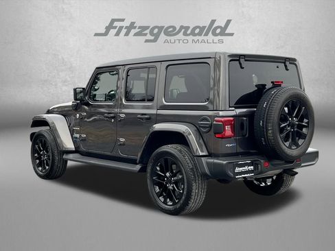 Used 2021 Jeep Wrangler Unlimited Sahara w/ Cold Weather Group image 6