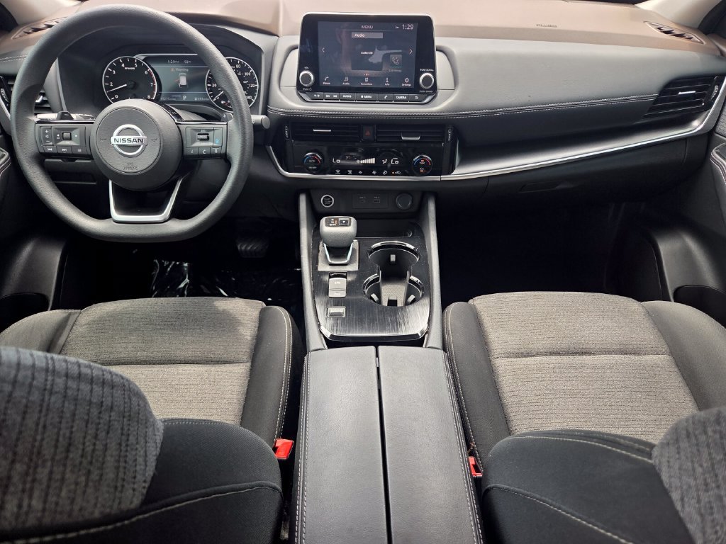 Used 2021 Nissan Rogue SV FWD image 13