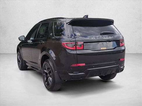 Used 2024 Land Rover Discovery Sport Dynamic SE image 12