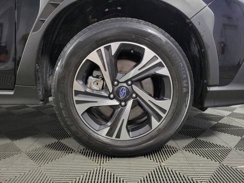 Used 2024 Subaru Crosstrek 2.0i Premium image 12