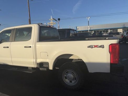 Used 2023 Ford F250 XL w/ XL Driver Assist Package image 8