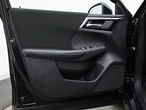 Used 2024 Mitsubishi Outlander ES FWD image 14