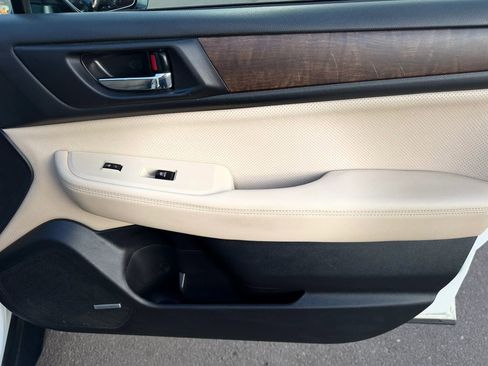 Used 2016 Subaru Outback 2.5i Limited image 23
