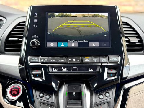 Used 2019 Honda Odyssey Elite image 17
