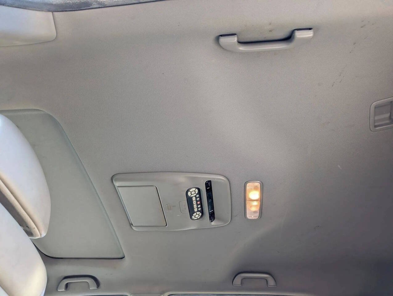 Used 2011 Honda Pilot EX-L image 26