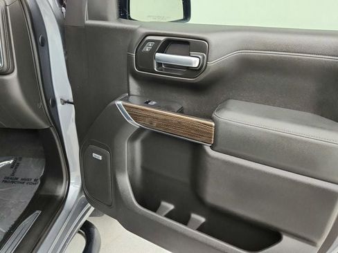 Used 2019 Chevrolet Silverado 1500 LT Trail Boss image 26