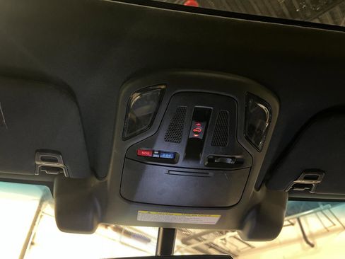 Used 2022 Subaru Outback Wilderness w/ Wilderness Package image 20