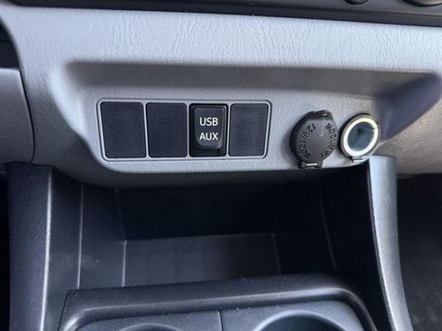Used 2014 Toyota Tacoma PreRunner w/ Convenience Package RWD image 19