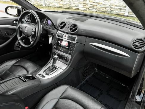 Used 2007 Mercedes-Benz CLK 63 AMG Cabriolet image 16