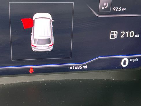 Used 2022 Volkswagen Atlas SEL image 12