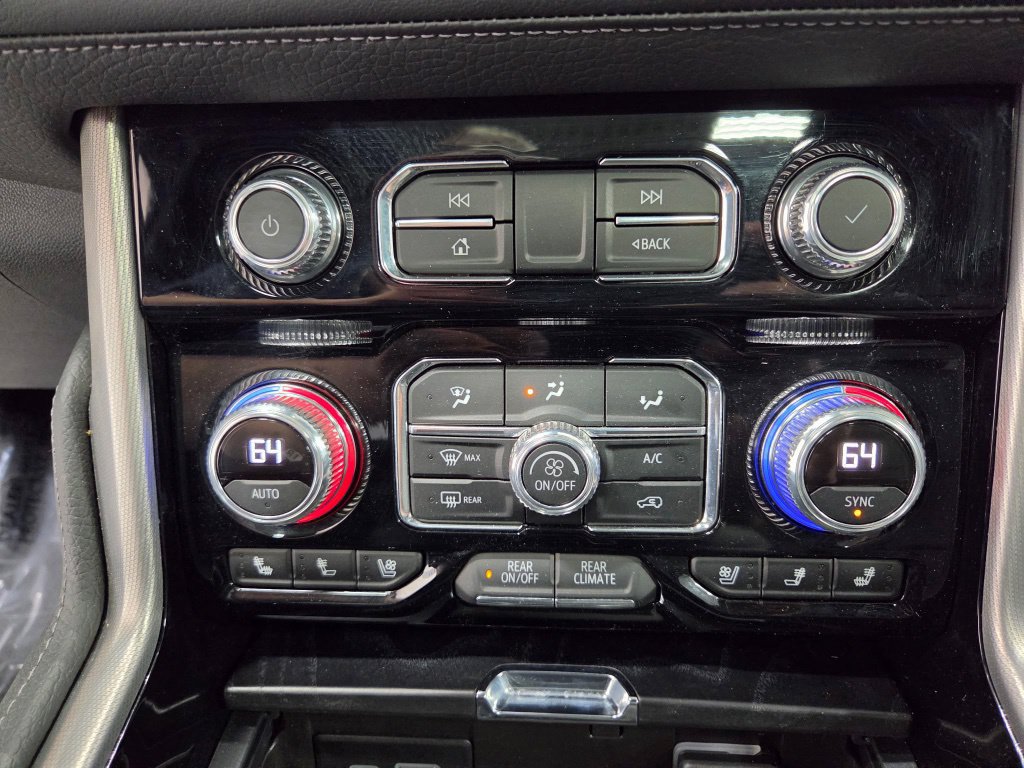 Used 2022 GMC Yukon XL Denali AWD/4WD image 41
